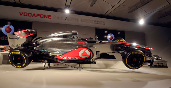 download mclaren mp4 25 for free